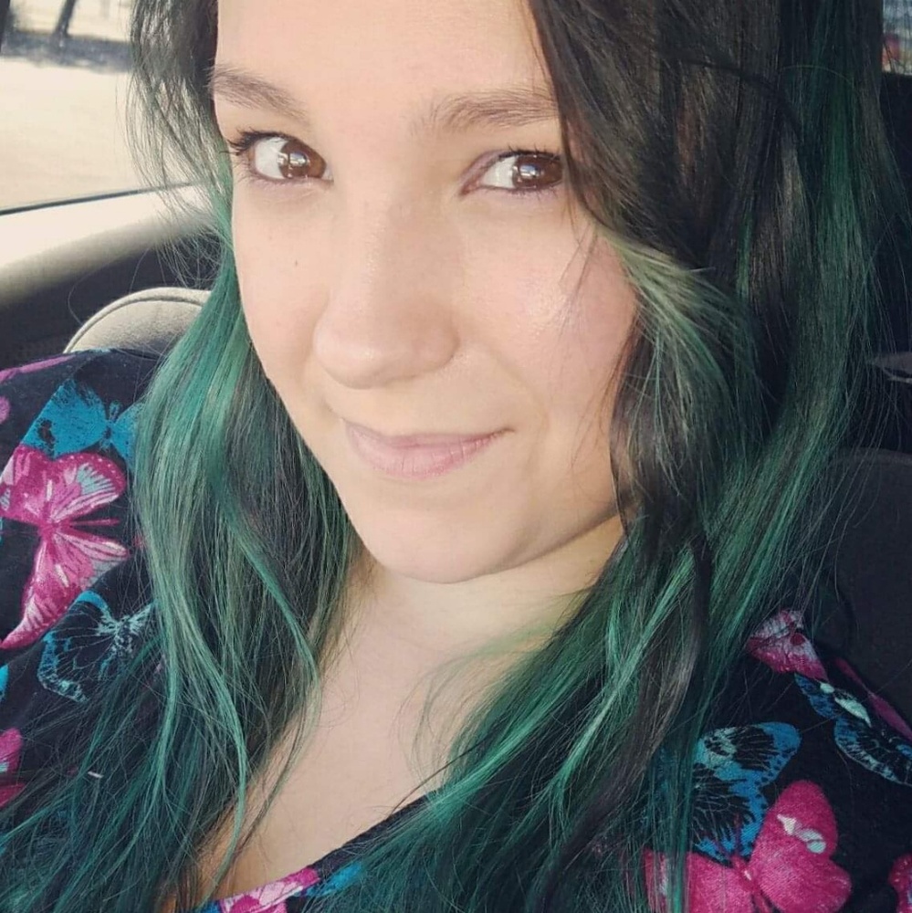 Meet your Posher, Tiffany